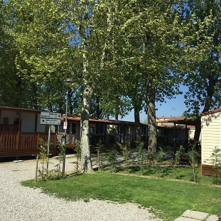 Venezia Village 3*